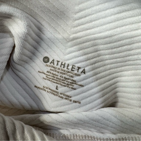 Athleta Flurry Ribbed Base Layer Sleeveless Mock Neck Tank Top - Picture 5 of 8